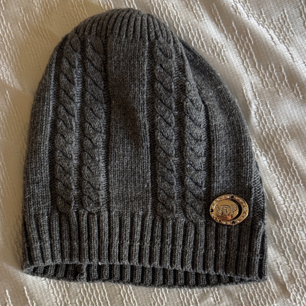 Knit winter hat VDP gray